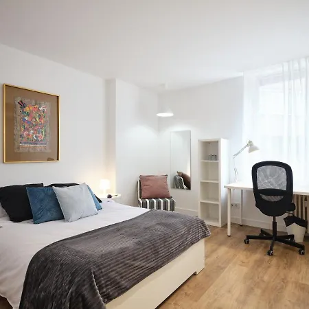 My City Home - Student Rooms In Moncloa Madrid Exterior photo